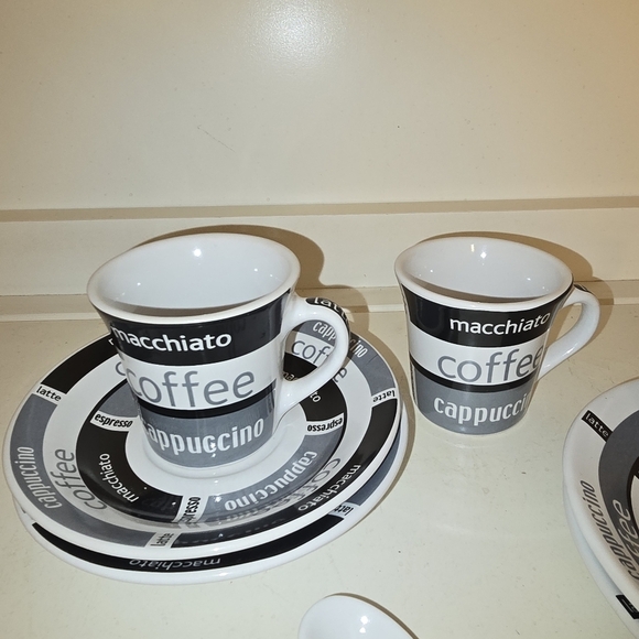 ⭐️40% Off⭐️ IMUSA Espresso Coffee Set with Saucers and Mini Spoons - Set of 4 - Picture 4 of 8